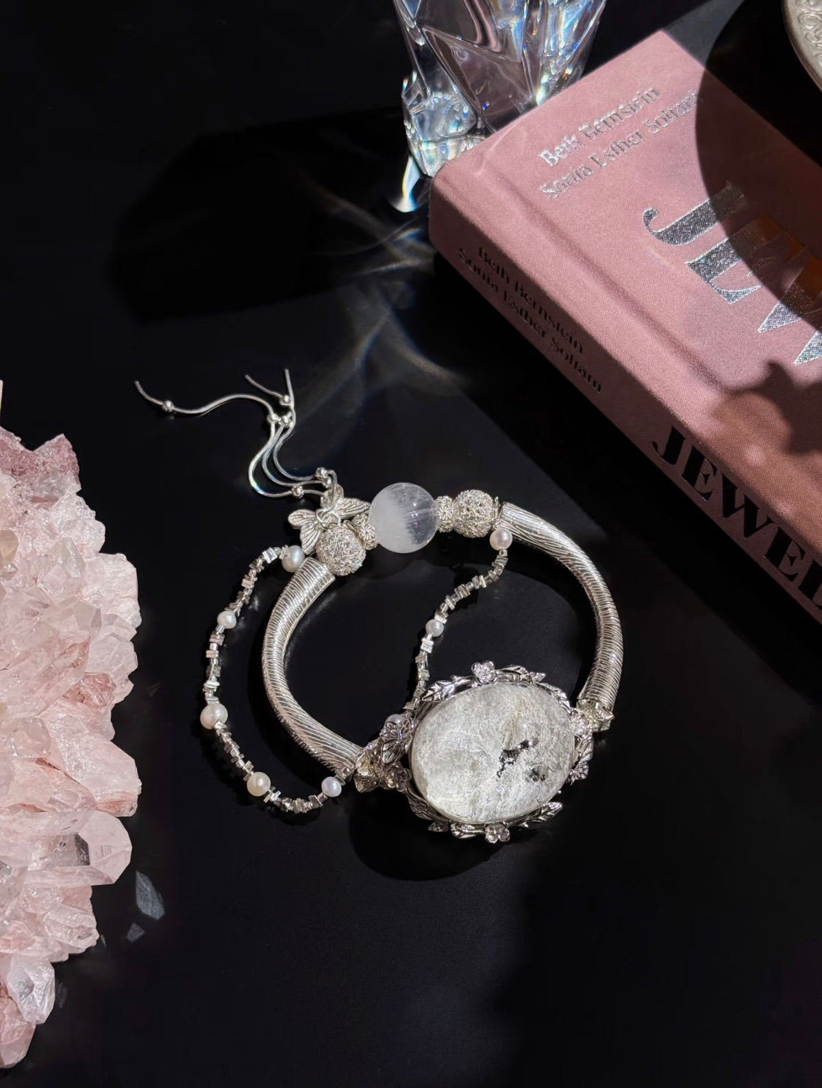 Lunar Veil